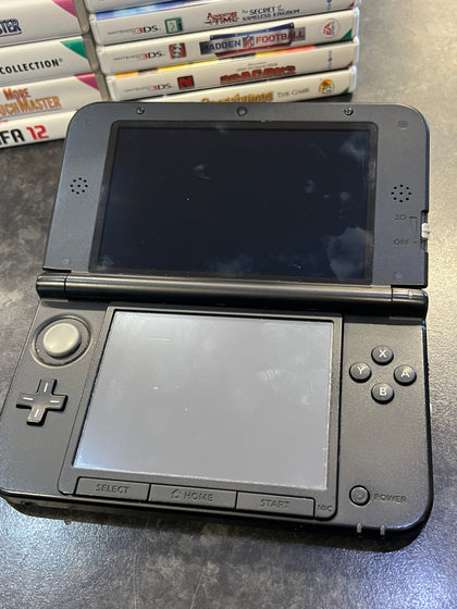 Nintendo 3DS XL (Red) + Games