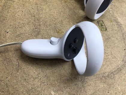 Quest 2 Controllers