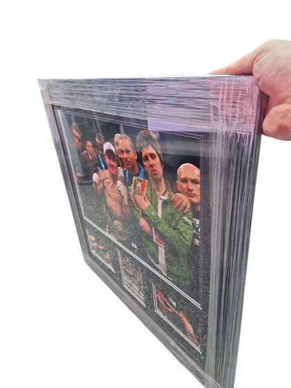 Ricky Hatton Signed Framed Photo – Victory with Noel & Liam Gallagher - Framed