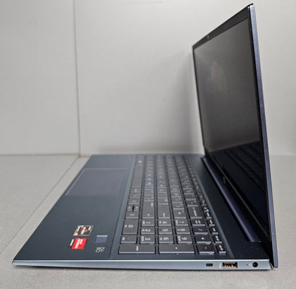 HP Pavilion 15.6 Inch Laptop 15-eh1504sa Ryzen 5 5500U / 8GB ram / 512GB SSD / Windows 11 / Touchscreen