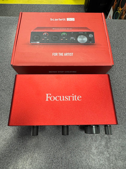 *** SALE *** Focusrite Scarlett 2i2 3rd Gen  - Boxed