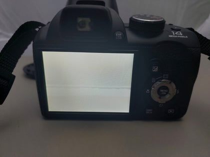 Fujifilm Finepix S4400 14M, With Wires and Bag
