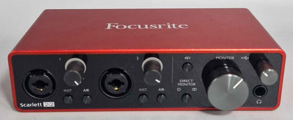 Focusrite Scarlett 2i2 Studio (3rd Gen) Audio Interface