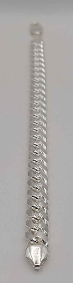 *BRAND NEW* 925 silver bracelet 53.6g 8.5