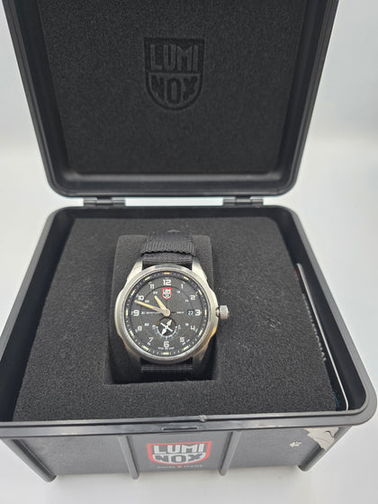 Luminox Gents Watch 42mm atacama adventurer