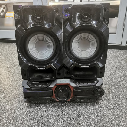 Panasonic AKX320 Wireless Megasound Hi-Fi System, Speakers & Remote