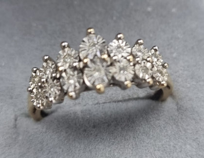 9ct Gold CZ Ring.