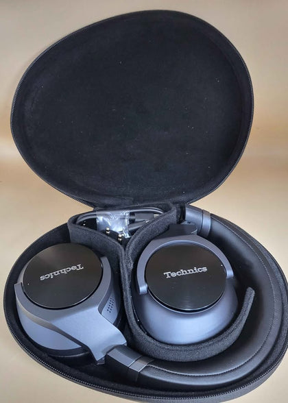 Technics EAH-A800-K Noise Cancelling Headphones b with case and charger