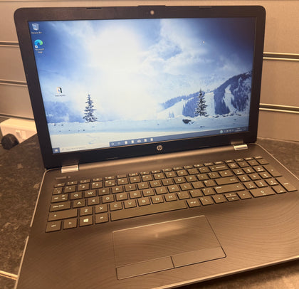 HP Laptop windows 10 home, 4gb ram, 1tb hdd