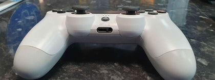 PS4 Official Dual Shock 4 White Controller (V2)