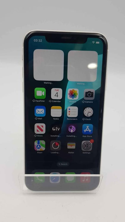 iPhone XR 64GB White Unlocked 88% Battery