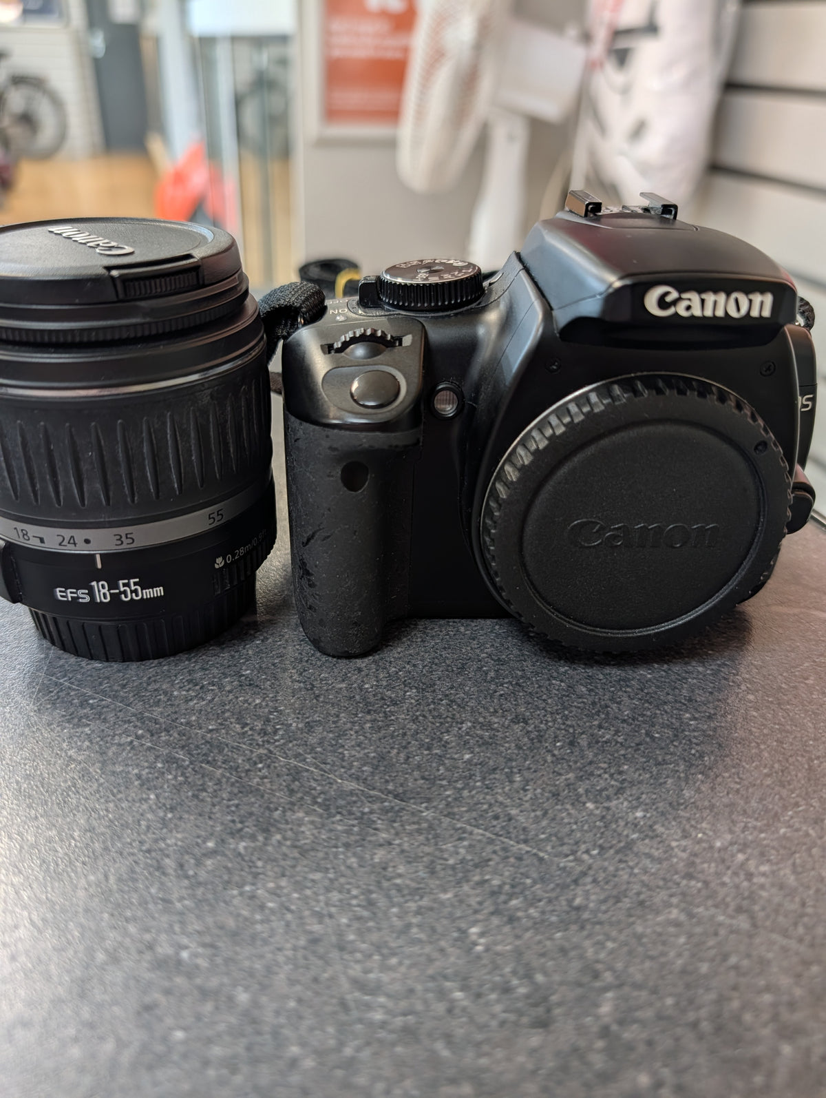 Canon EOS 400D Digital Camera with 18-55mm lens | Cash Generator