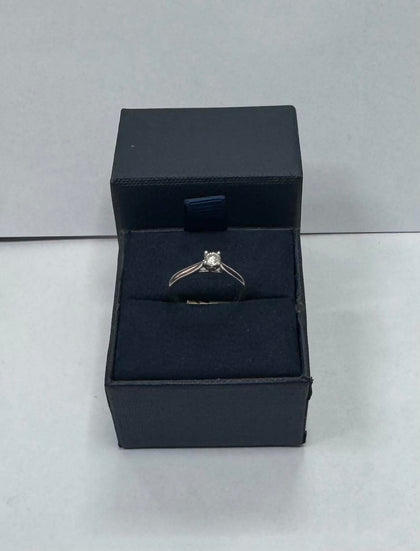 1.6g 9ct White Gold Solitaire Ring - Size L - **Hallmarked**