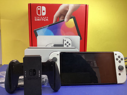 Nintendo Switch OLED - White