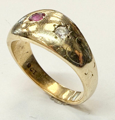 9ct gold diamond ring with red stone size M 1/2