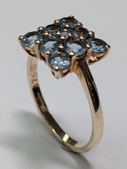 9ct Gold Ring with Turquoise Coloured Stones - Size N 1/2
