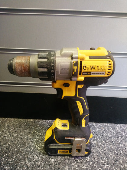 DeWalt DCD996 Drill