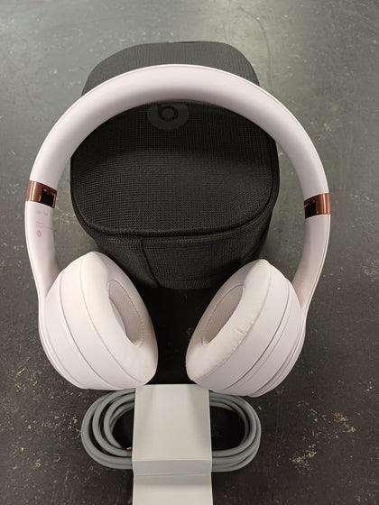 Beats Solo 4 On-Ear Wireless Headphones - Cloud Pink
