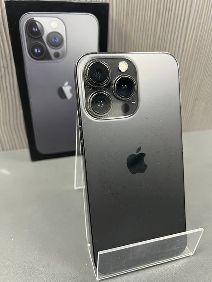 iPhone 13 Pro 256GB 77% Battery Health