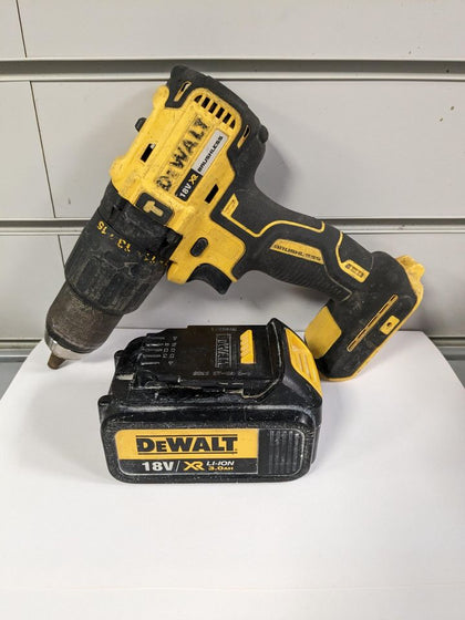 DeWalt XR DCD778 Cordless Combi Drill.