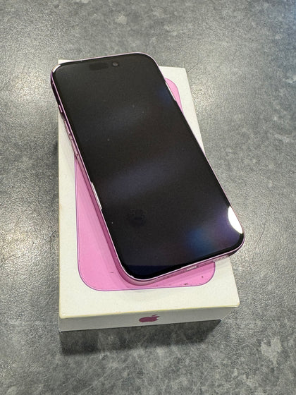 Apple iPhone 16 - Unlocked - 100% battery health - 1 cycle count