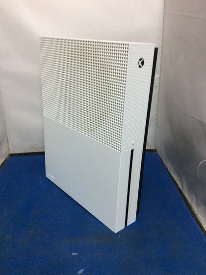 Xbox One S Console / No Pad