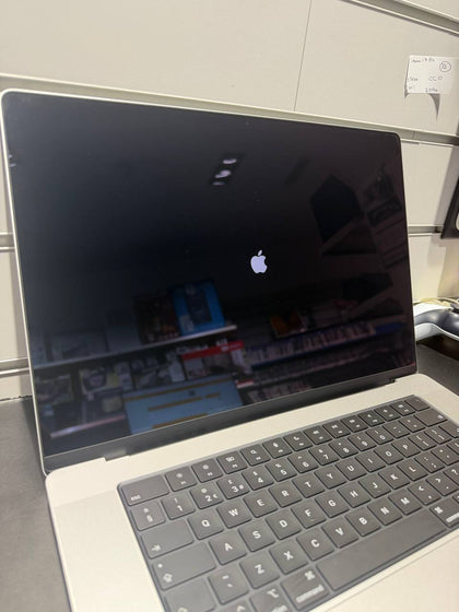 MacBook Pro 14.2 Inch M4 MAX 36GB Ram 1TB SSD 32 Core CPU *No Charger*