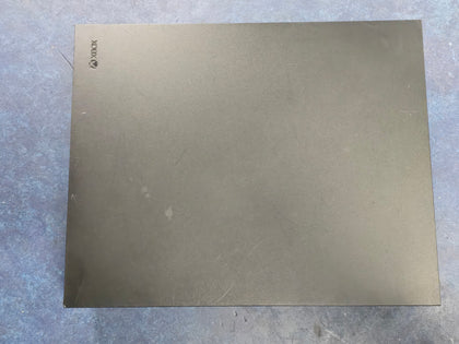 Xbox one x 1tb console