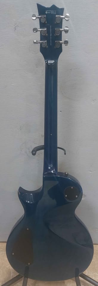 Esp Ltd EC-200QM sea blue guitar 24 frets electric