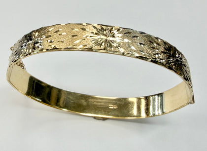 9ct gold hinged bracelet with safety chain