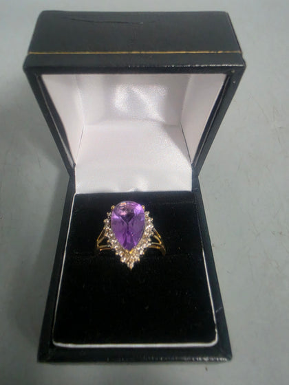 9CT Gold Ring Large Purple Stone 3.2G Size O