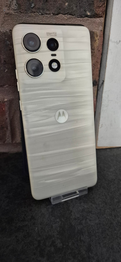Motorola Edge 50 pro moonlight pearl