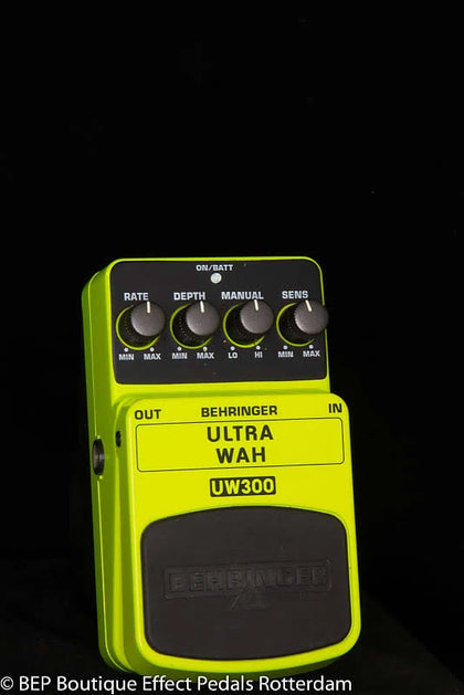 Behringer UW300 Ultra Wah