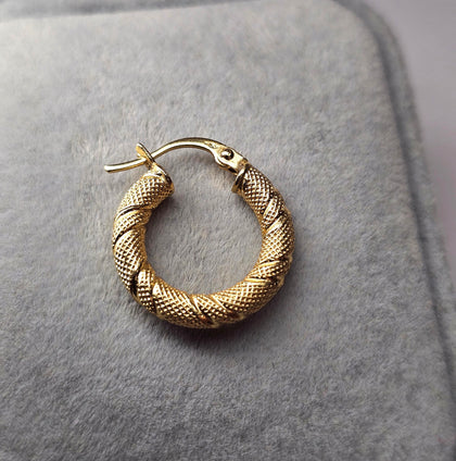 18ct Gold Hoop Earrings