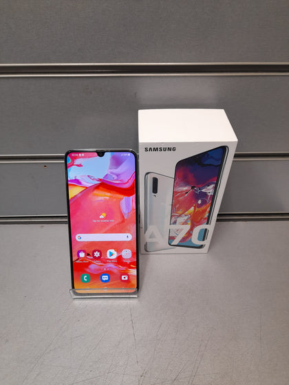 Samsung Galaxy A70 - 128 GB - Unlocked - White