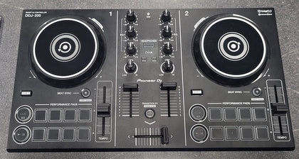Pioneer DDJ-200 Smart DJ Controller