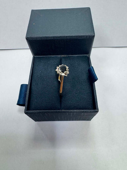 2.4g 9ct Gold Heart Halo Ring - Size M - **Hallmarked**
