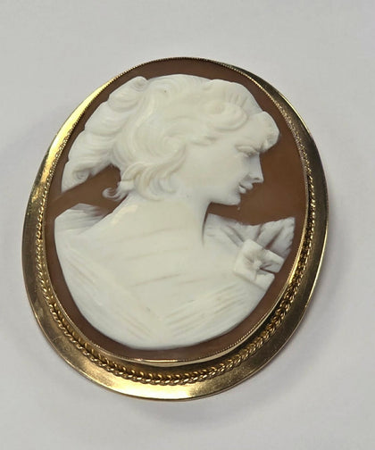 9CT Gold Cameo Brooch