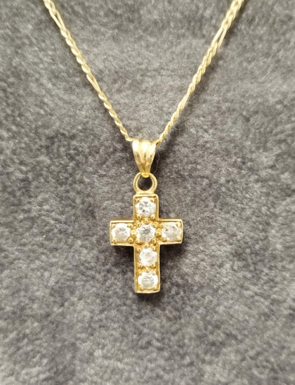 14ct Yellow Gold Cross set with Clear Stones & Figaro Chain 15
