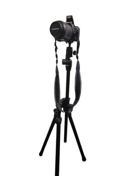 Olympus Evolt E-400 Camera + 17.5-45 + 40-150mm Zoom WITH BENBO MK1 TRIPOD - 2 YEAR WARRANTY