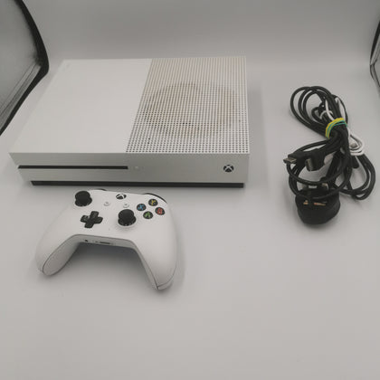 Xbox One S Console 500GB - White - Fair - Cosmetic Damage discolouration includes 1 pad with a different coloured back cover