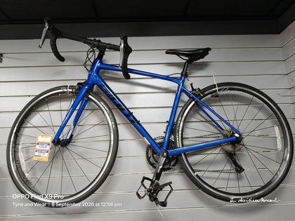 Giant Contend AR 3 Road Bike