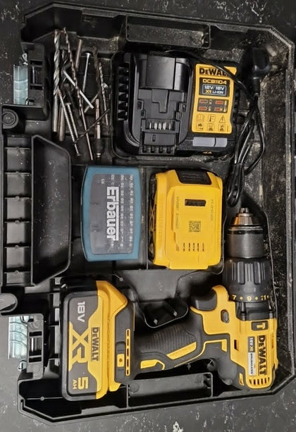 DeWalt Combi Drill DCD778 2T-GB