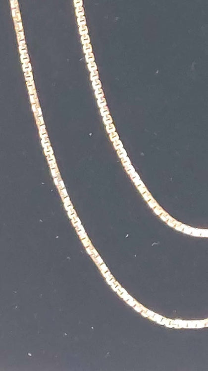 9ct 375 yellow gold box style chain 3.79g Boxed 20
