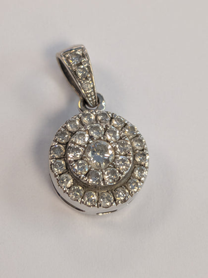 18ct White Gold Diamond Pendant