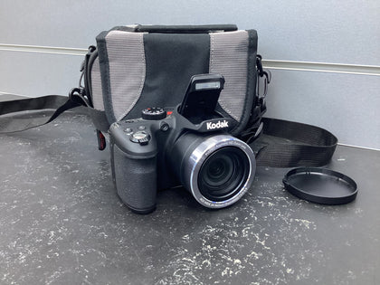 Kodak PIXPRO Astro Zoom AZ401-BK 16MP Digital Camera With 40X Optical Zoom and 3