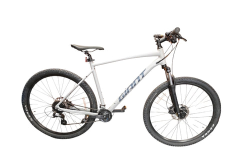 Giant Talon XL 29/3 Mountain Bike COLLECTION ONLY