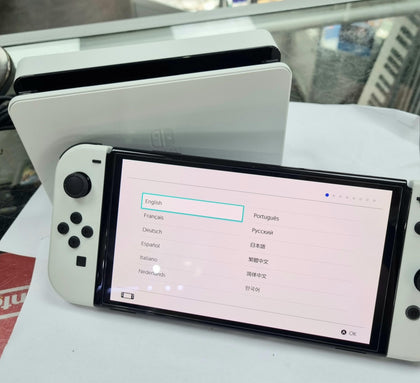 Nintendo Switch OLED - White
