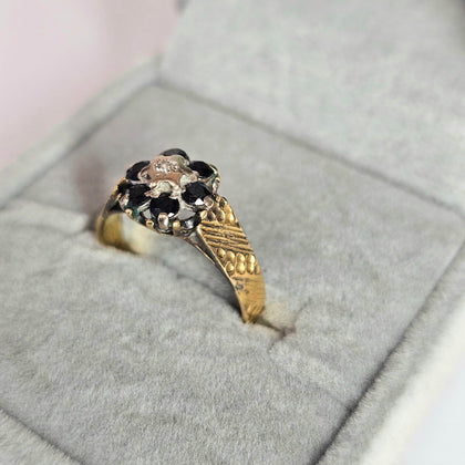 18ct Gold Diamond and Sapphire Ring Size M