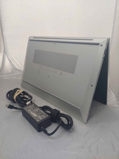 HP 855 G8, Ryzen 7 Pro 5850U, 16GB Ram, 256 SSD, 15